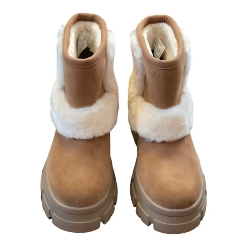 UGG Brooklyn Sunburst heeled sheepskin boot in chestnut size 9.5 New!